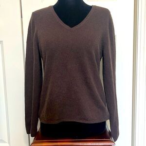 Charter Club 2 Ply 100% Cashmere Brown V Neck Long Sleeve Wonens Sweater Classic